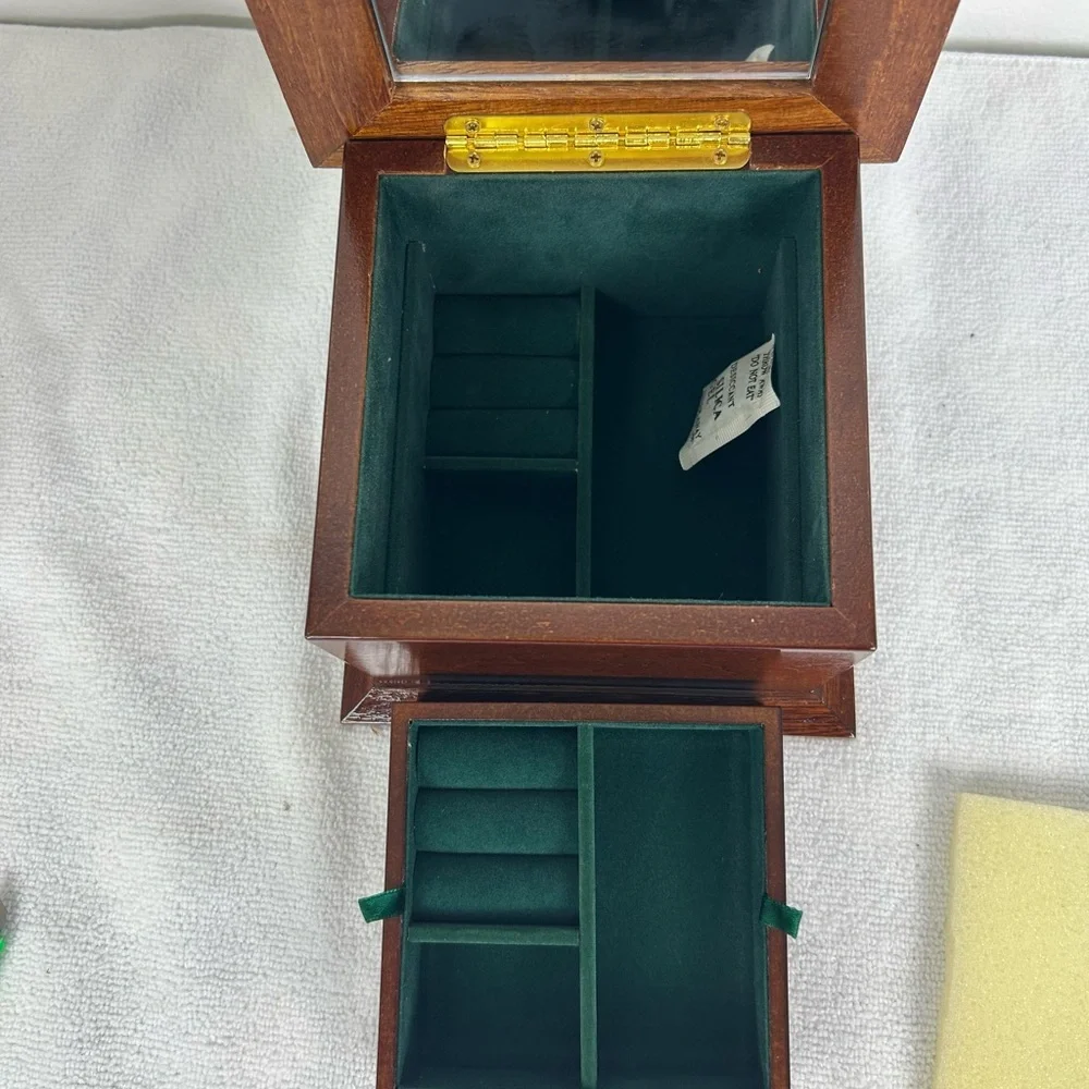 Avon NOS VTG 2003 Thomas Kinkade Gazebo Garden of Prayer Mirrored Jewelry Box
